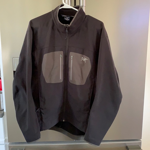 Arc'teryx Other - Men’s Large Arc’Teryx Windbreaker